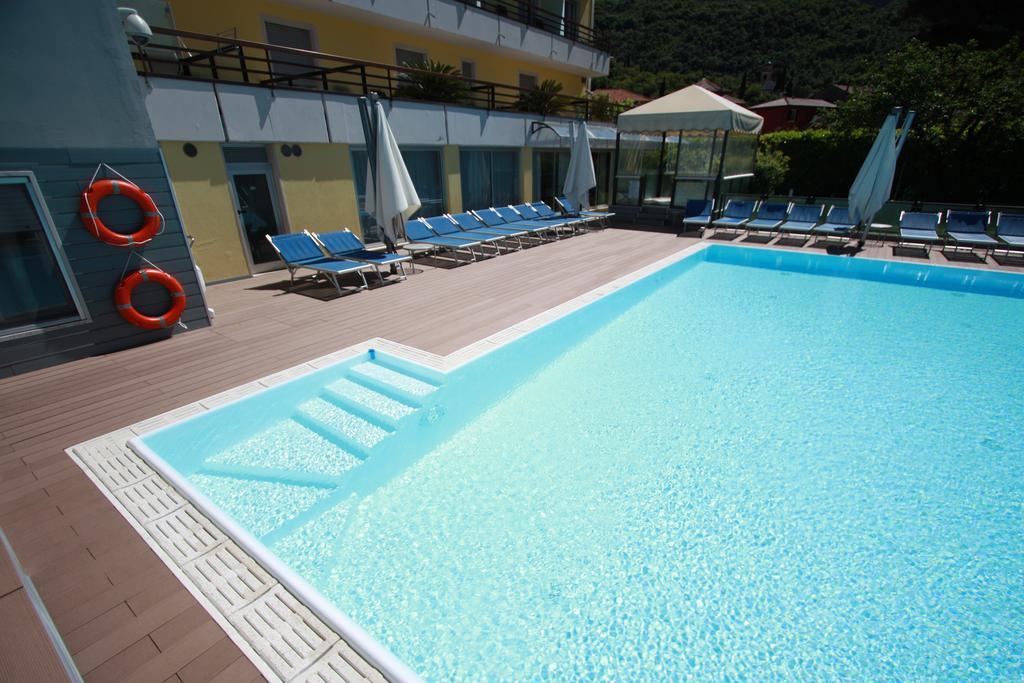 טורבולה Hotel Miorelli מראה חיצוני תמונה
