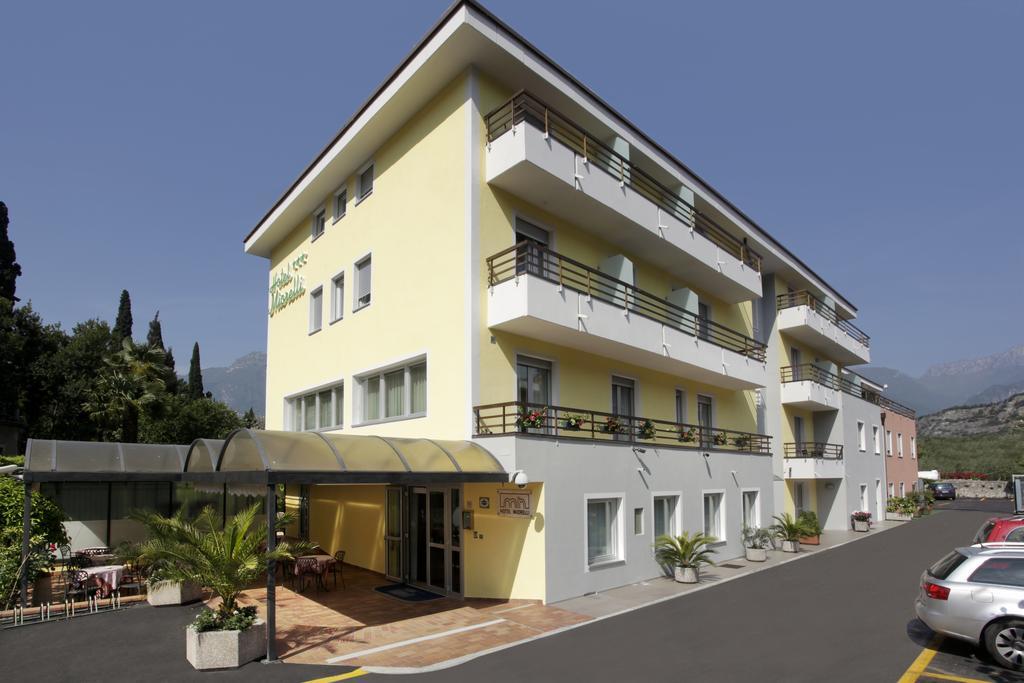 טורבולה Hotel Miorelli מראה חיצוני תמונה