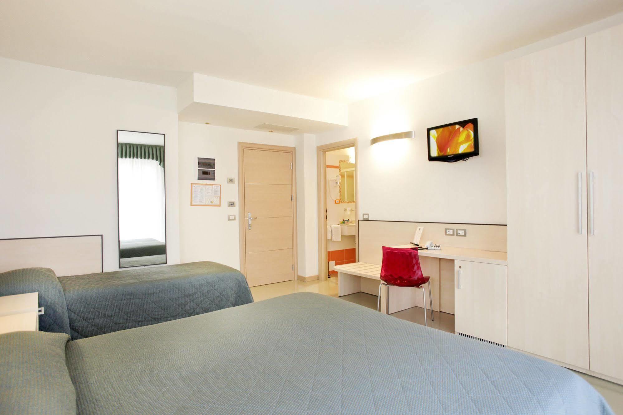 טורבולה Hotel Miorelli מראה חיצוני תמונה