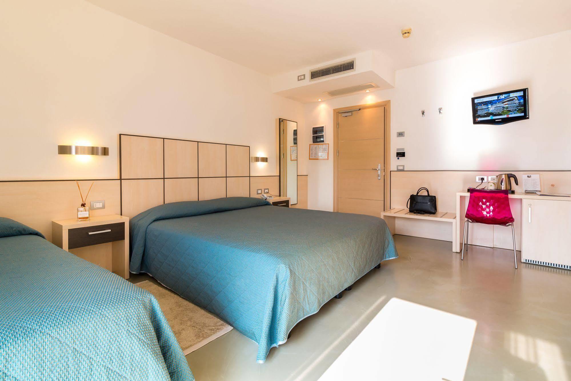 טורבולה Hotel Miorelli מראה חיצוני תמונה