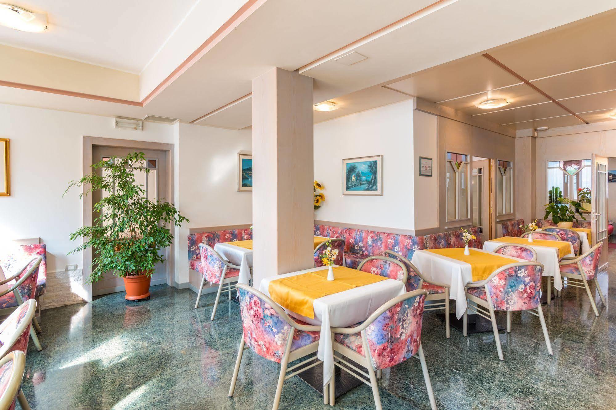טורבולה Hotel Miorelli מראה חיצוני תמונה